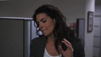 What is it, Maura? - Rizzoli & Isles