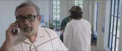 What is it?
–The senior doctor just left. - Chekka Chivantha Vaanam
