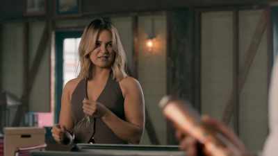 - What? It was on sale.
- Yeah, funny, that. - NCIS: Sydney