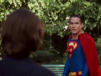 What is it? - Lois & Clark: The New Adventures of Superman