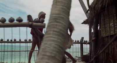 What is it? Tell me what to do. - The Blue Lagoon