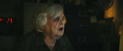 - What?
- It wants me to join a gym! - Thelma