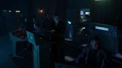 - What is it?
- We have new movement. - 12 Monkeys