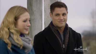 - What?
- I've had my heart broken, too. - Walking the Dog