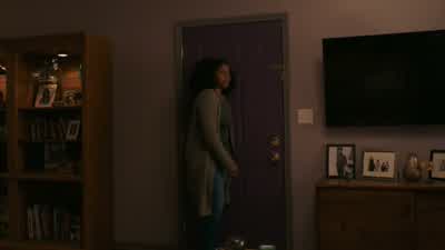 What is Kiesha's friend doing here? - The Chi