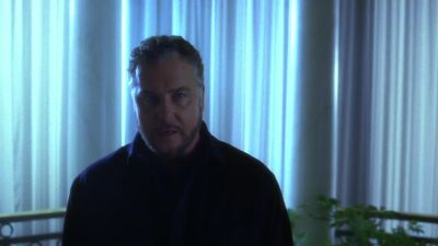 What kind of precious stone breaks that easily? - CSI: Crime Scene Investigation