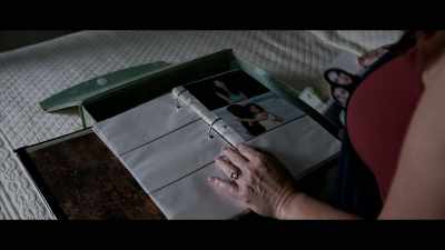 - What kind of thing?
- This. - Broken Innocence