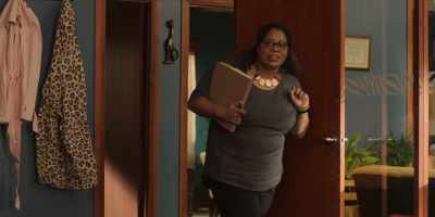 - What?
- [knock on door] - Joe vs Carole