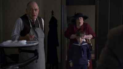 - What language is that?
- Woman: It's gutter German. - Boardwalk Empire