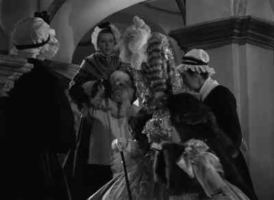 What is Lizaveta doing?
Go and find out! - The Queen of Spades