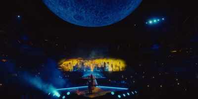 ♪ What makes him
wanna take his life? ♪ - The Weeknd: Live at SoFi Stadium