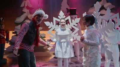 What makes you wonderful - A Christmas Spark