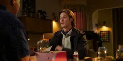 - What?
- Man, if I was you-- - Reginald the Vampire