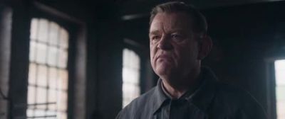 What more can a man donate - Alone in Berlin