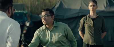 - What?
- Nayak sir-- Walkie-- - Jawan
