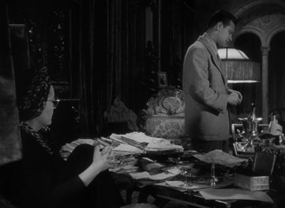 What it needs is maybe a little more dialog - Sunset Blvd