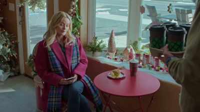 What, no sunny San
Diego Christmas? - Deck the Walls