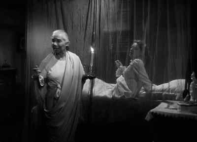 What on earth are you doing here? - Anna and the King of Siam