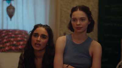- What party?
- It's not a "party" party, - A Good Girl's Guide to Murder