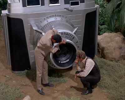 What we really need
is a crowbar. - Land of the Giants