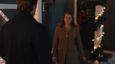 What you saw between me and
Greg is not what you think. - A Very Vermont Christmas