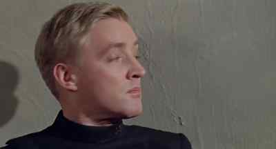 - What shall I say?
- We met by accident. - Fahrenheit 451