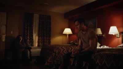 What is she wearing? - The Leftovers