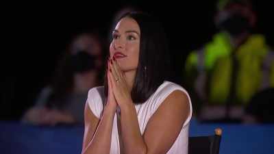 - What she's just done,
just climb up there. - America's Got Talent: Extreme