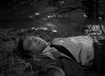 - What you singing?
- A story, Daniel. - Moonrise
