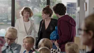 -What size? 
-OK, OK. - Motherland