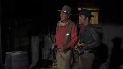 - What was that?
- I don't know, but I don't like it. - El Dorado