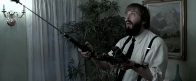 -What is that?
-It's a Trifield meter. - Insidious