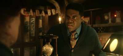 -What was that?
-Let's call it a binding contract. - Hocus Pocus 2