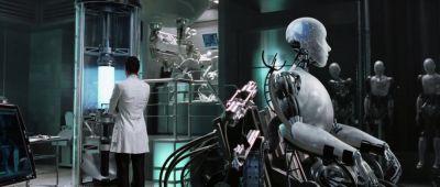 - What is that?
- Microscopic robots designed to
wipe out artificial synapses. - I, Robot