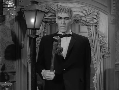 - What was that noise all about?
- And where's Smiley? - The Addams Family