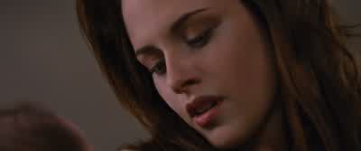 What was that? - The Twilight Saga: Breaking Dawn   Part 2