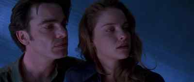 - What was that?
- Somebody's in the house. - The Underneath
