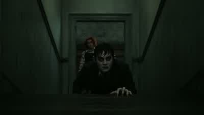 What is that thingIt's a lampIt looks like a pulsating blood urn - Dark Shadows