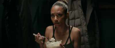 What is that you're eating?
It smells terrible. - Wintertide