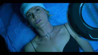 What, that's my brain's emotional center.
How's that gonna help me remember? - Medical Police