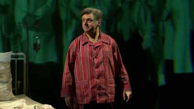- What?
- The doctors will choose - National Theatre Live: Nye