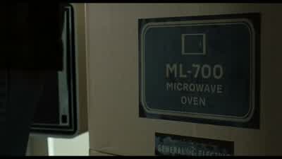 Richie What the fuck is a microwave - American Gangster