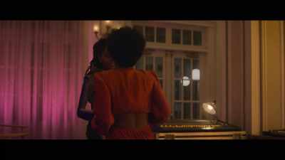 What the fuck? [gasps] - The Other Black Girl