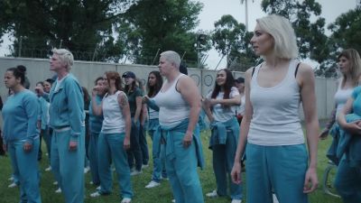 What the fuck is she doing? - Wentworth
