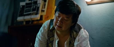 What the fuck is wrong with those chickens They're angry - The Hangover Part III
