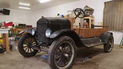 - What the **** have you done?
- Next morning, at Avery's garage... - Rust Valley Restorers
