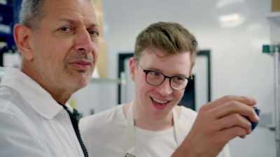 - What the heck is this? Wait a minute.
- This is where we get a little... - The World According to Jeff Goldblum