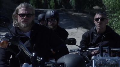 What the hell do we do now? - Sons of Anarchy