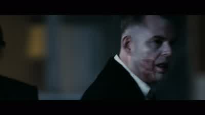 - What the hell is going on? - 30 Days of Night