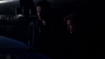 - What the hell is going on?
- We're in danger. We don't have much time. - The X-Files